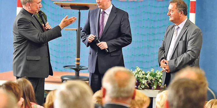 Der Ministerpräsident Niedersachsens David McAllister besucht Tiftlingerode.