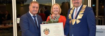 Gerd Goebel wird zum Ehrenortsbürgermeister ernannt